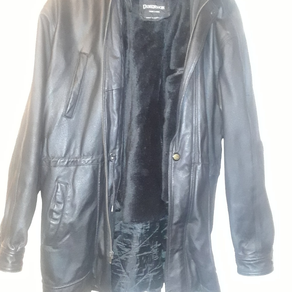 Mens large winter/spring leather coat.